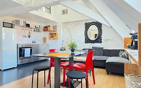 Souvenirs Vieux Lille Apartment 2 Chambres 24H24H Access
